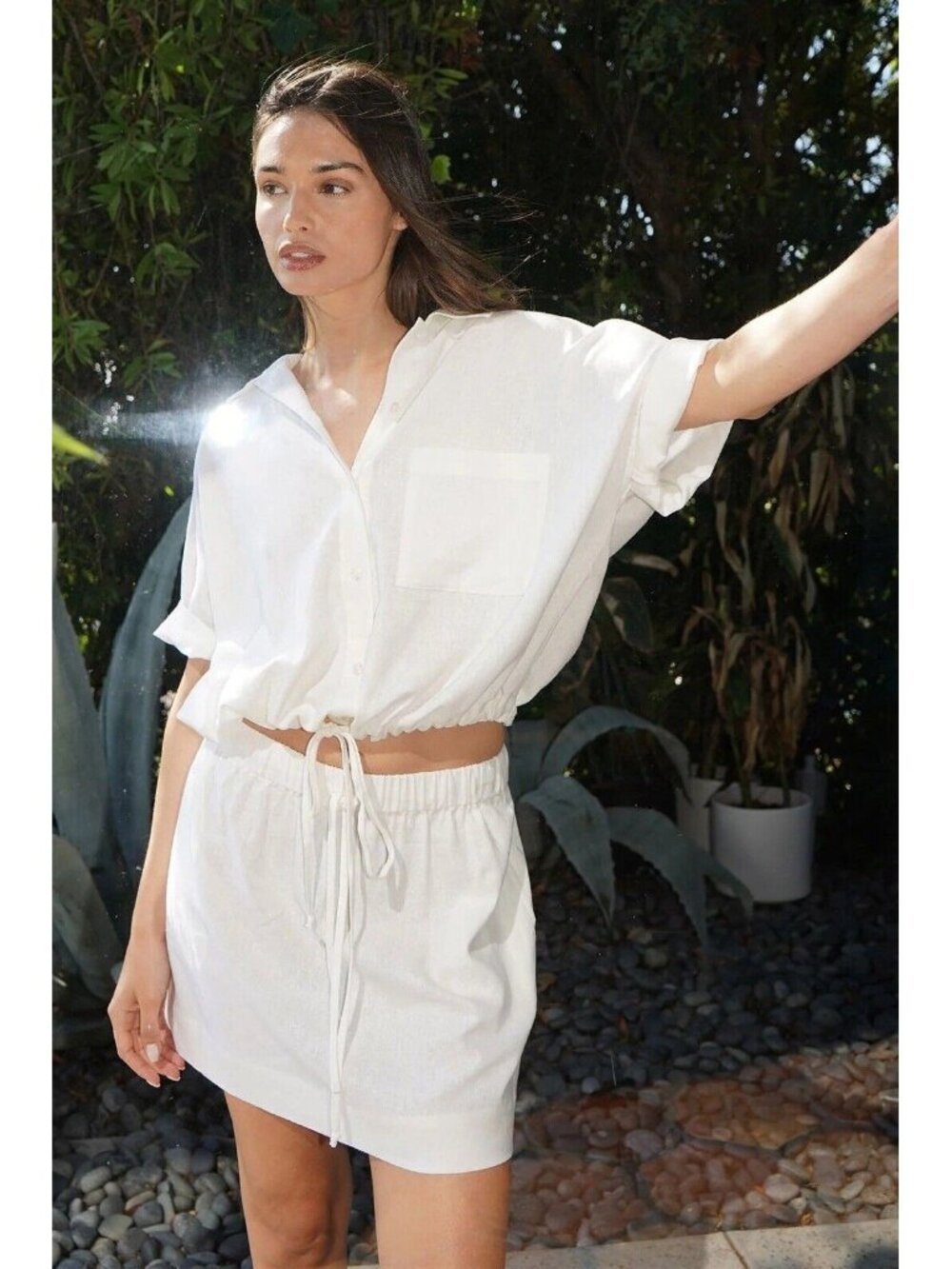 Los Angeles Boutique White Short Sleeve Button Front Crop Top Blouse Designer S